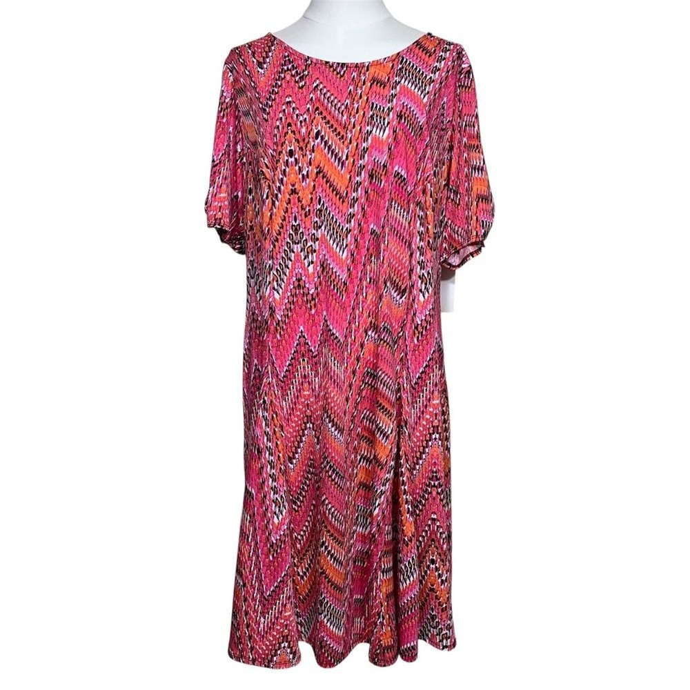 Kim Rogers Curvy Shift Dress Womens 1X Pink Orange ChevronGeometric Short Sleeve